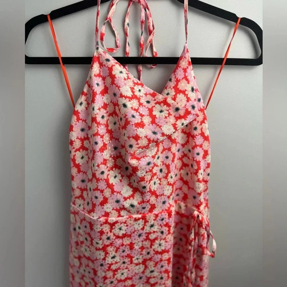 Altar’d State Floral halter mini dress size Medium - Picture 5 of 6